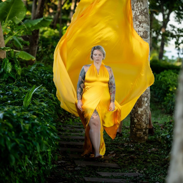 Flying-dress portrait in Thailand — GO Babes